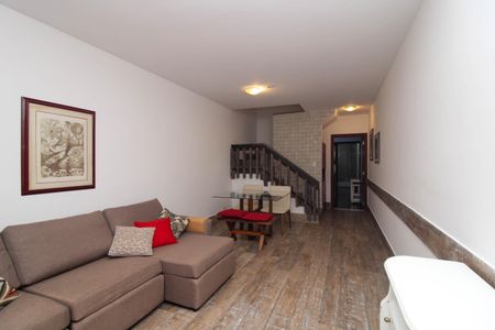 Sala de casa para alugar com 2 quartos, 95m² em Jardim Londrina, São Paulo