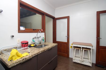Casa para alugar com 95m², 2 quartos e 2 vagas Casa para alugar com 95m², 2 quartos e 2 vagasCozinha
