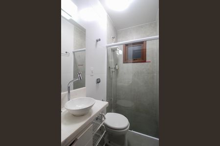 Casa para alugar com 95m², 2 quartos e 2 vagas Casa para alugar com 95m², 2 quartos e 2 vagasBanheiro Suíte 2