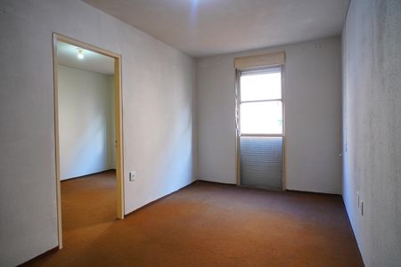 Sala de apartamento para alugar com 1 quarto, 37m² em Humaitá, Porto Alegre