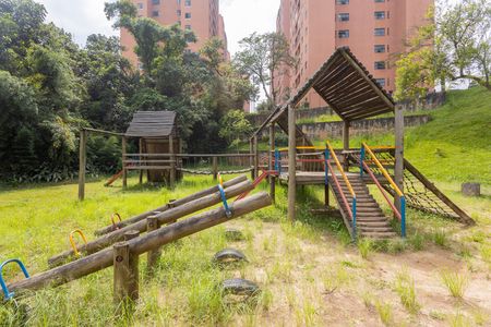 Apartamento à venda com 69m², 3 quartos e 1 vagaÁrea comum - Playground