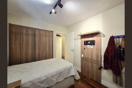 Apartamento à venda com 110m², 3 quartos e 1 vagaQuarto 2