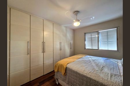 Apartamento à venda com 110m², 3 quartos e 1 vagaSuíte 