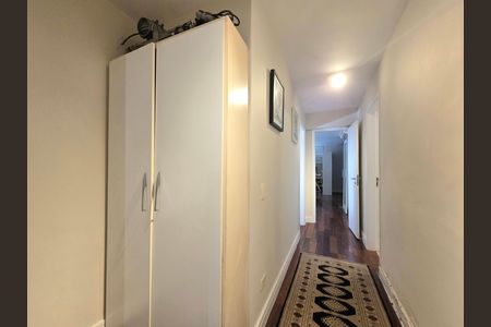 Apartamento à venda com 110m², 3 quartos e 1 vagaCorredor