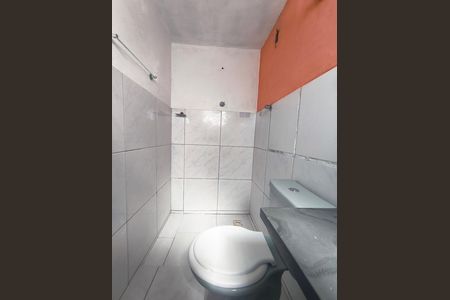 Casa para alugar com 48m², 2 quartos e sem vaga