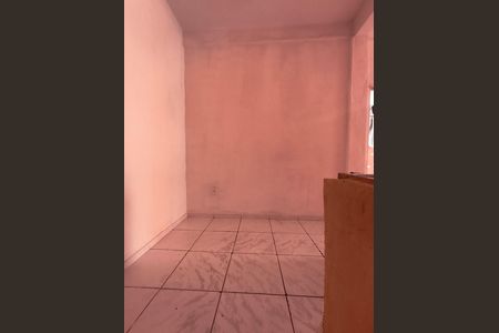 Casa para alugar com 48m², 2 quartos e sem vaga