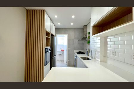 Cozinha de apartamento para alugar com 3 quartos, 100m² em Jardim Paulista, São Paulo