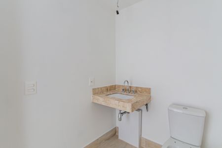 Banheiro de kitnet/studio à venda com 1 quarto, 23m² em Pompeia, São Paulo