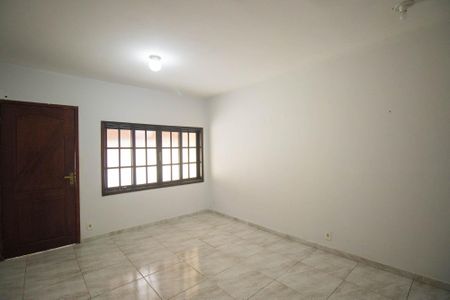 Sala de casa para alugar com 3 quartos, 90m² em Rocha, São Gonçalo
