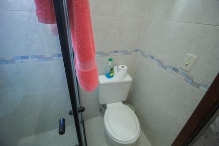 Casa de condomínio à venda com 225m², 3 quartos e 4 vagas