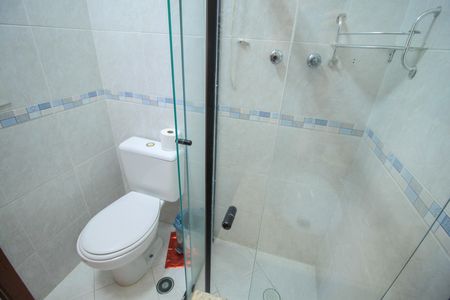 Casa de condomínio à venda com 225m², 3 quartos e 4 vagas