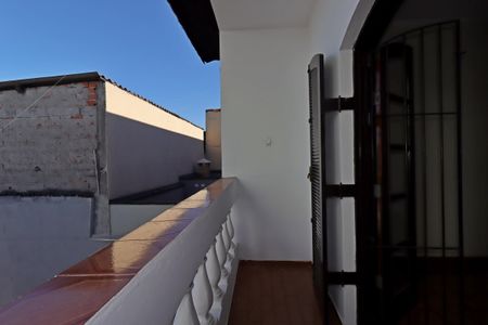 Casa à venda com 164m², 3 quartos e 2 vagasSacada do Quarto 1