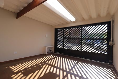 Casa à venda com 164m², 3 quartos e 2 vagasGaragem