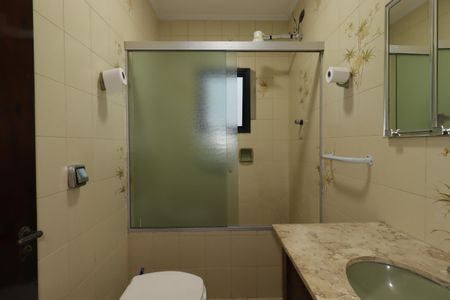 Casa à venda com 164m², 3 quartos e 2 vagasBanheiro da Suíte