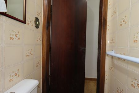 Casa à venda com 164m², 3 quartos e 2 vagasLavabo