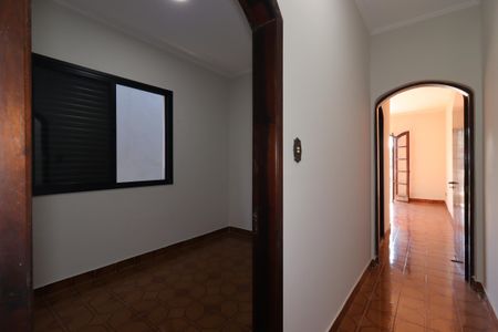 Casa à venda com 164m², 3 quartos e 2 vagasCorredor primeiro piso