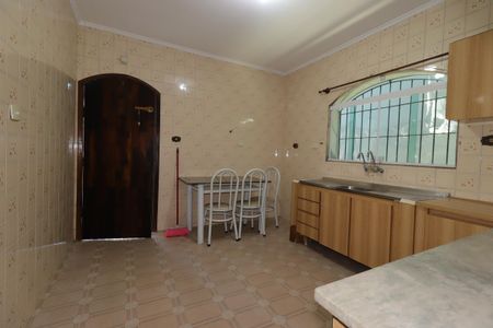 Casa à venda com 164m², 3 quartos e 2 vagasQuintal