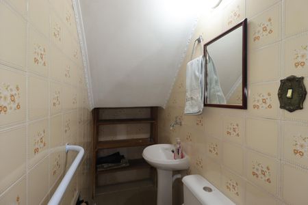 Casa à venda com 164m², 3 quartos e 2 vagasLavabo