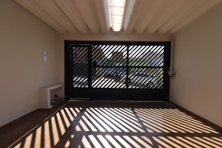 Casa à venda com 164m², 3 quartos e 2 vagasGaragem