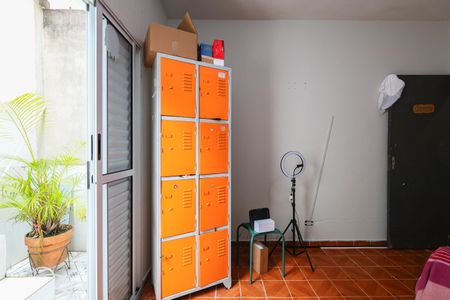 Casa à venda com 100m², 3 quartos e 2 vagas Casa à venda com 100m², 3 quartos e 2 vagasQuarto 1