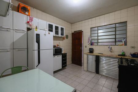Casa à venda com 100m², 3 quartos e 2 vagas Casa à venda com 100m², 3 quartos e 2 vagasCozinha