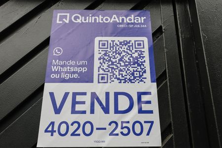 Casa à venda com 100m², 3 quartos e 2 vagas Casa à venda com 100m², 3 quartos e 2 vagasPlaca