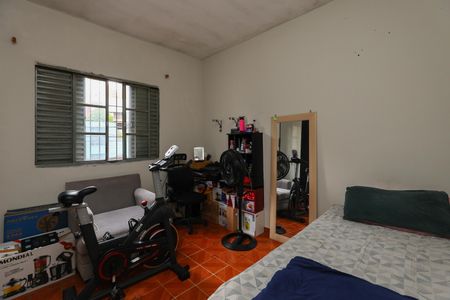 Casa à venda com 100m², 3 quartos e 2 vagas Casa à venda com 100m², 3 quartos e 2 vagasQuarto 2