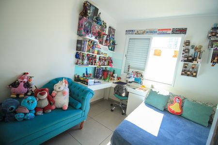 Casa de condomínio à venda com 200m², 3 quartos e 4 vagas