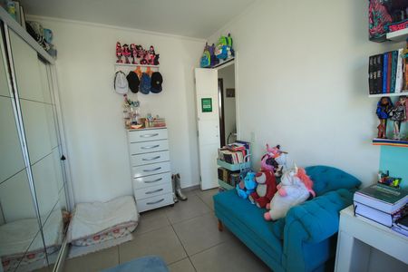 Casa de condomínio à venda com 200m², 3 quartos e 4 vagas
