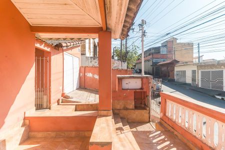 Casa para alugar com 645m², 4 quartos e 2 vagas Casa para alugar com 645m², 4 quartos e 2 vagasEntrada