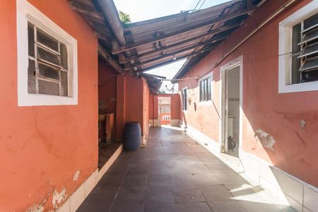 Casa para alugar com 645m², 4 quartos e 2 vagas Casa para alugar com 645m², 4 quartos e 2 vagasQuintal