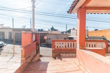 Casa para alugar com 645m², 4 quartos e 2 vagas Casa para alugar com 645m², 4 quartos e 2 vagasEntrada