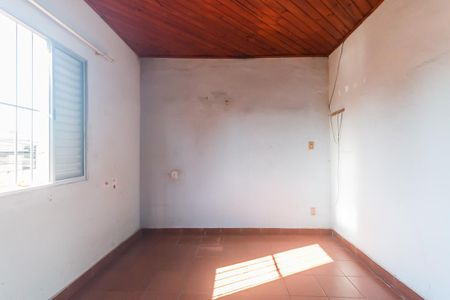 Casa para alugar com 645m², 4 quartos e 2 vagas Casa para alugar com 645m², 4 quartos e 2 vagasQuarto 1