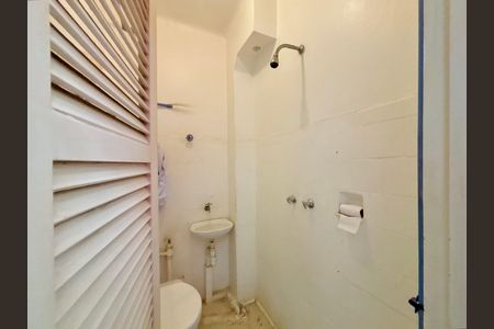 Apartamento para alugar com 200m², 3 quartos e sem vaga