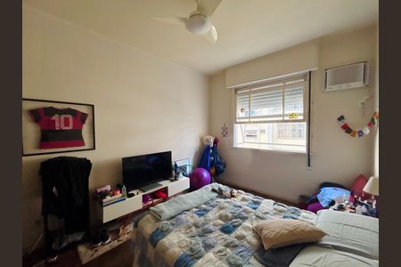 Apartamento para alugar com 200m², 3 quartos e sem vaga