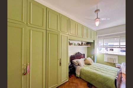 Apartamento para alugar com 200m², 3 quartos e sem vaga
