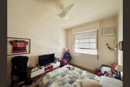 Apartamento para alugar com 200m², 3 quartos e sem vaga