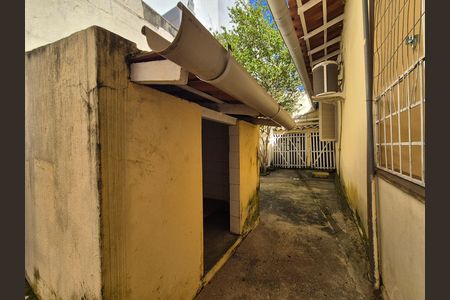 Casa à venda com 550m², 4 quartos e 2 vagas