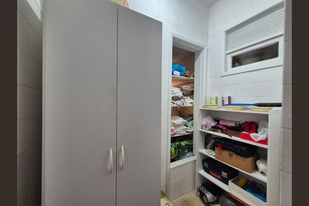 Casa à venda com 550m², 4 quartos e 2 vagas