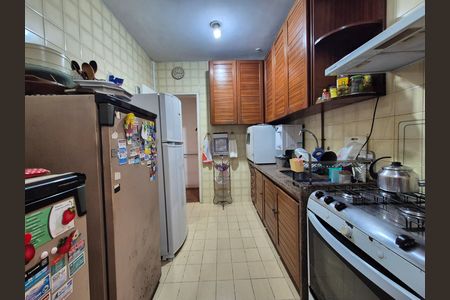 Casa à venda com 550m², 4 quartos e 2 vagas