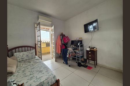 Casa à venda com 550m², 4 quartos e 2 vagas