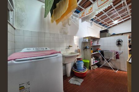Casa à venda com 550m², 4 quartos e 2 vagas