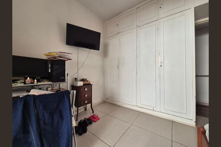 Casa à venda com 550m², 4 quartos e 2 vagas
