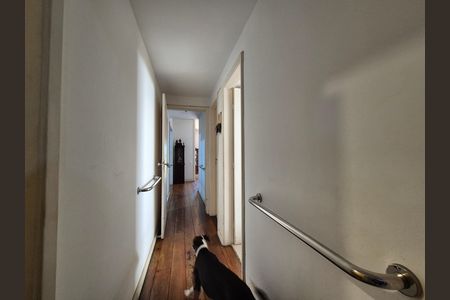 Casa à venda com 550m², 4 quartos e 2 vagas