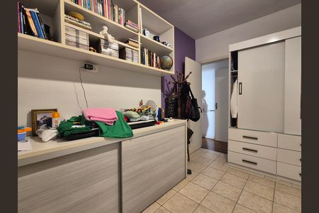 Casa à venda com 550m², 4 quartos e 2 vagas