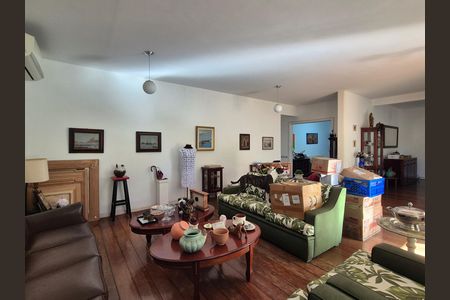 Casa à venda com 4 quartos, 550m² em Recreio dos Bandeirantes, Rio de Janeiro