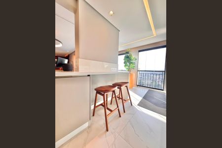 Apartamento à venda com 130m², 3 quartos e 2 vagas Apartamento à venda com 130m², 3 quartos e 2 vagasVaranda