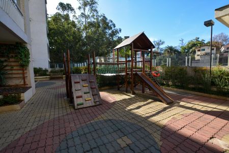 Apartamento à venda com 82m², 3 quartos e 1 vaga Apartamento à venda com 82m², 3 quartos e 1 vagaPLAYGROUND