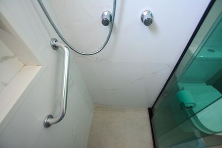 Apartamento à venda com 82m², 3 quartos e 1 vaga Apartamento à venda com 82m², 3 quartos e 1 vagaBANHEIRO
