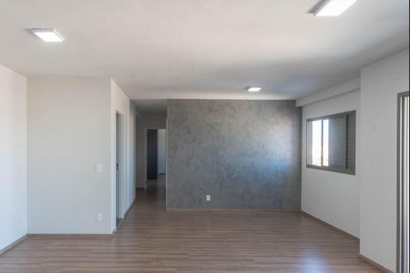 Apartamento para alugar com 66m², 2 quartos e 1 vaga Apartamento para alugar com 66m², 2 quartos e 1 vagaSala